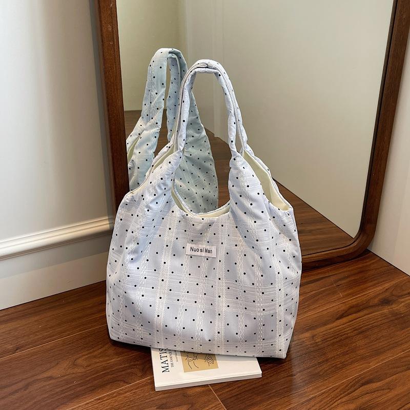 A Fresh and Simple Single-shoulder Bag, A Niche Daily Large-capacity Commuter Tote Bag