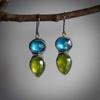 Women's Fashionable Teardrop-shaped Retro Earrings And Studs