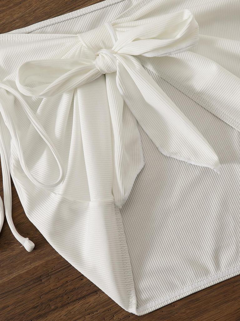 Plus Size Halter Bikini & Mesh Skirt Swimsuit Set - White