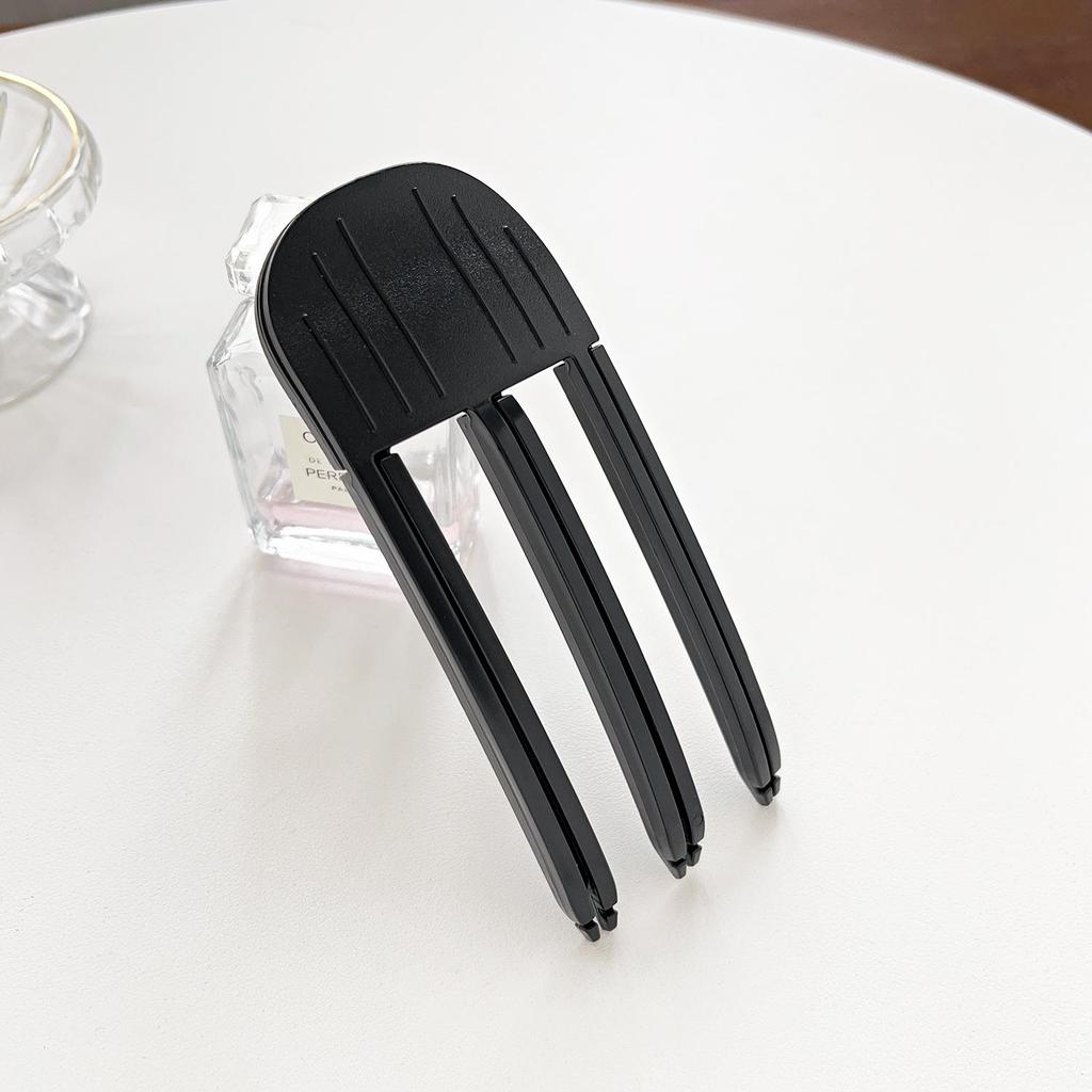 Wind Styling Comb: Fluffy Bang Shaper for Women - Volumizing Hair Pad & Clip