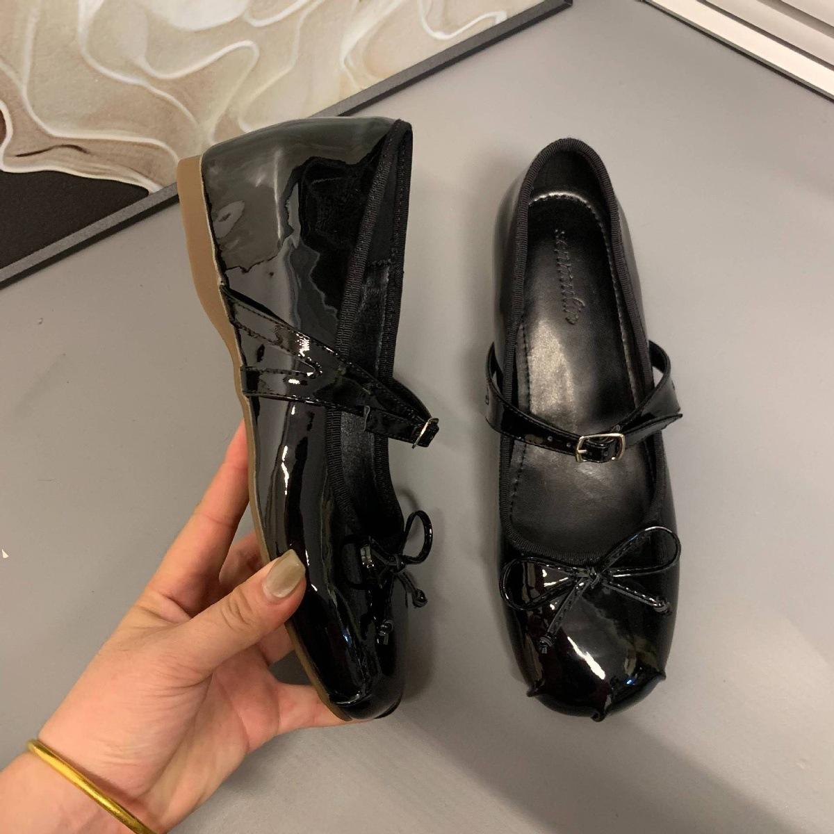 

Sheepskin version~ genuine leather small man inner height increase 5cm red Mary Jane shoes women s bow light mouth ballet shoes single shoes 39