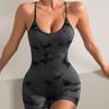 Europese & Amerikaanse Tie-Dye Yoga Bodysuit met Borstkussentjes, Gekruiste Rug - Stijlvolle Camisole voor Fitness