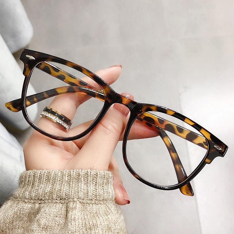 

JYL TS Square Sunglasses Unisex UV Protection European Big Frame 1957 A-5428 хтивість кольору