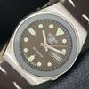 5 AUTOMATIC JAPAN 6309A VINTAGE MENS BROWN COLOR DIAL WATCH A702504-1 R126-a702504