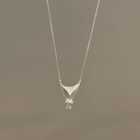 Choker Necklace Miniature Vase Pendant Necklace Minimalist Art Flower Arrangement Necklace Dried Flower Jewelry