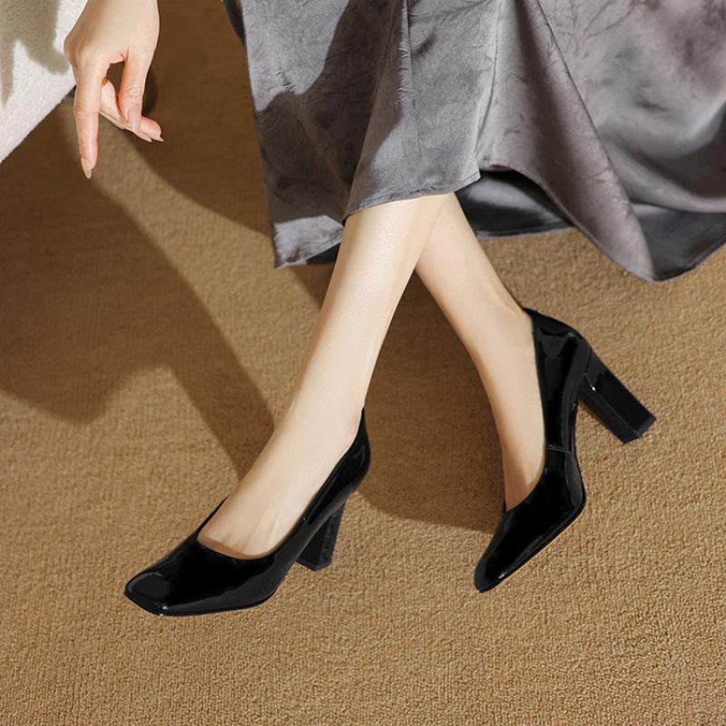 

French versatile four-season shoes retro simple thick high heel light mouth single shoes spring and summer new temperament thick heel patent leather 39 чёрный