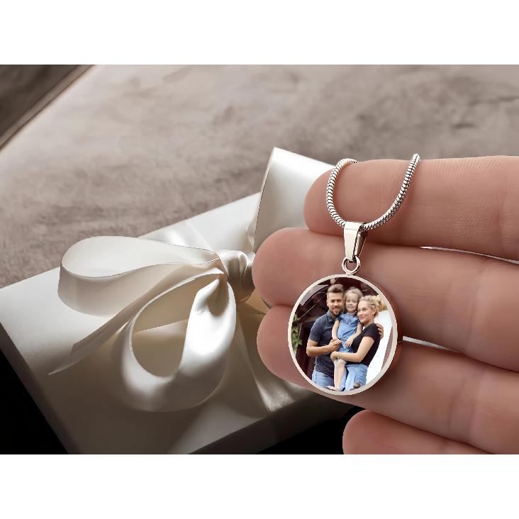 Amaxer Personalisierte Herzfarbe Foto Halskette Benutzerdefinierte Bild Text Gravur Runde Form Edelstahl Anhänger Schmuck Geschenk