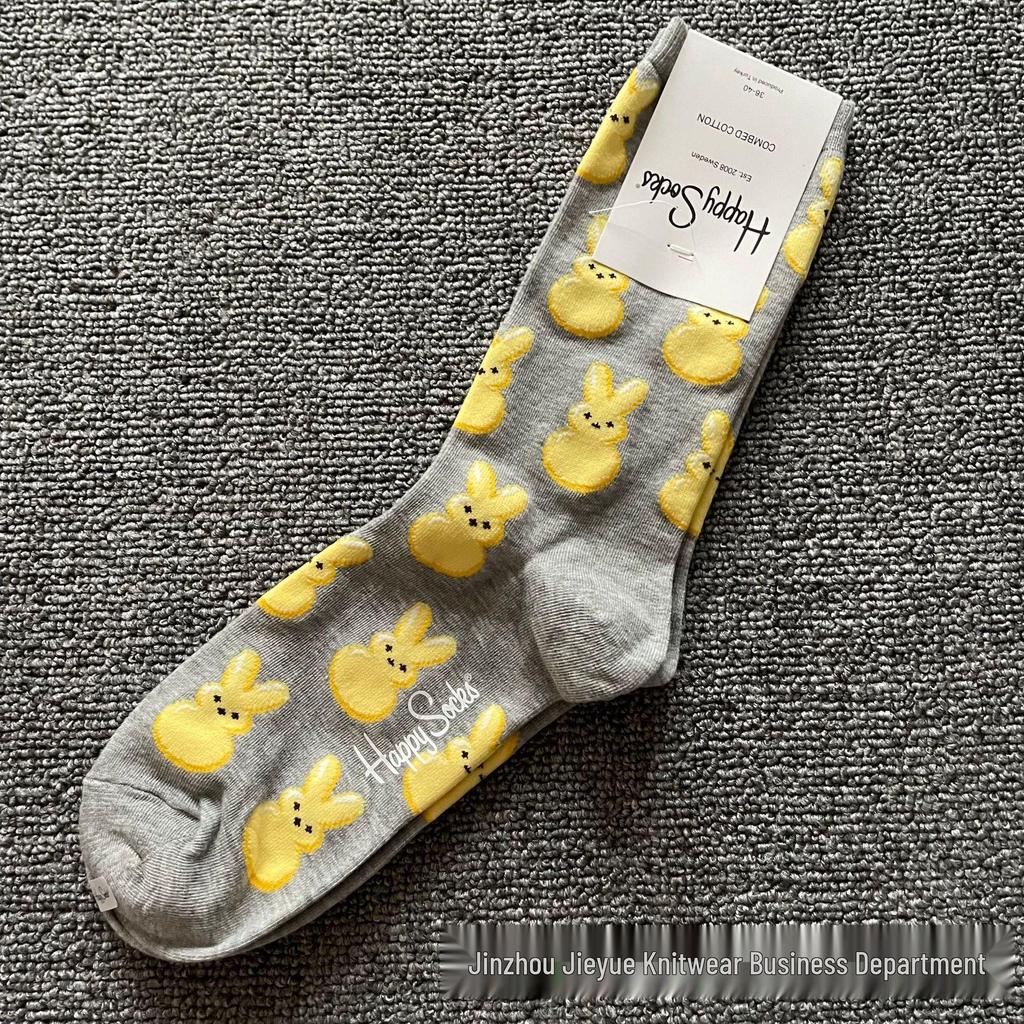 Trendy Swedish Mid-Calf Happy Socks: Women's & Couples' Leg-Shaping Spring/Autumn Style