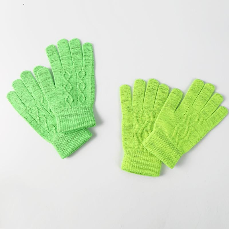 Winter Outdoor Antibacterial Protective Gloves Women's Light and Breathable Knitted Gloves Men's Riding Adult Gloves
