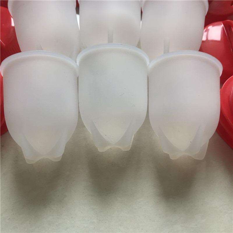 6Pcs Set Silicone Egg Cups Stands Holders for Serving Hard and Soft Boiled Eggs Non Stick Silicone Egg Cooker