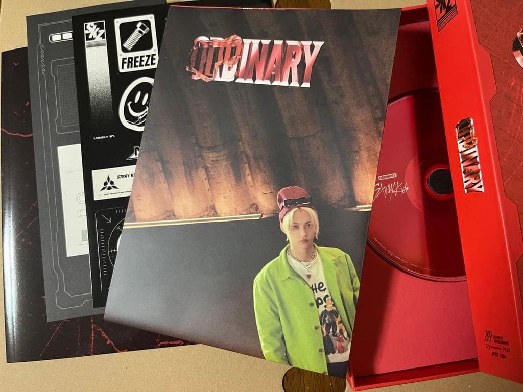 [USED] Stray Kids Oddly CD Unplayed 3 Formats