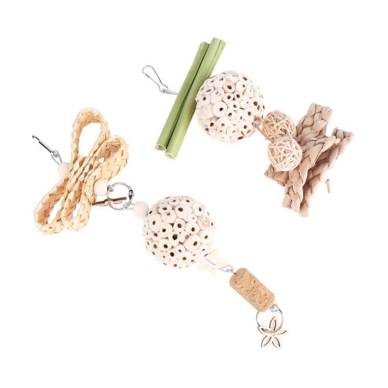 Funny Parrot Tongcao Ball Bird Chewing Toy Bird Supplies Parrot Relief Decompression Puzzle Toy Rattan Ball Molar Bite Toys