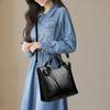 Retro PU Leather Handbags for Women Flower Decor Women's Shoulder Bag Leather Tote Bag
