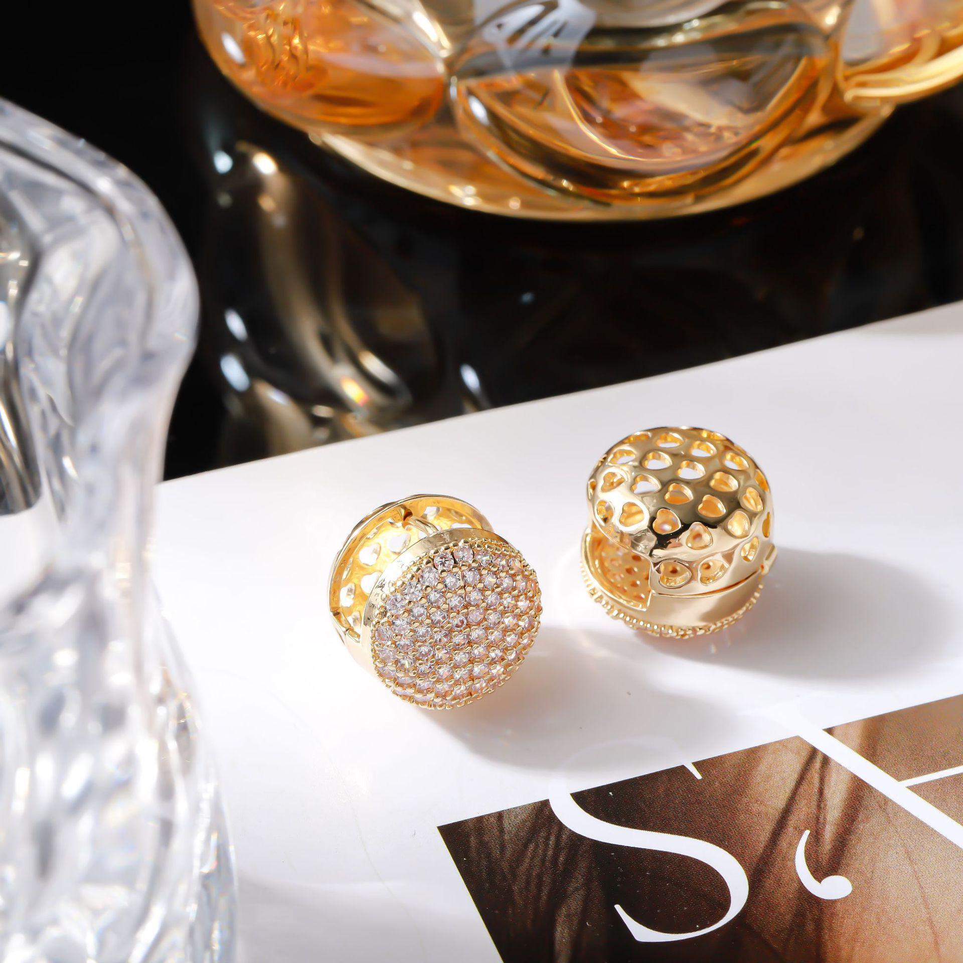 Elegant Luxurious Round Diamond Ear Studs: Double-Sided, Cold, Versatile Fashion Earrings