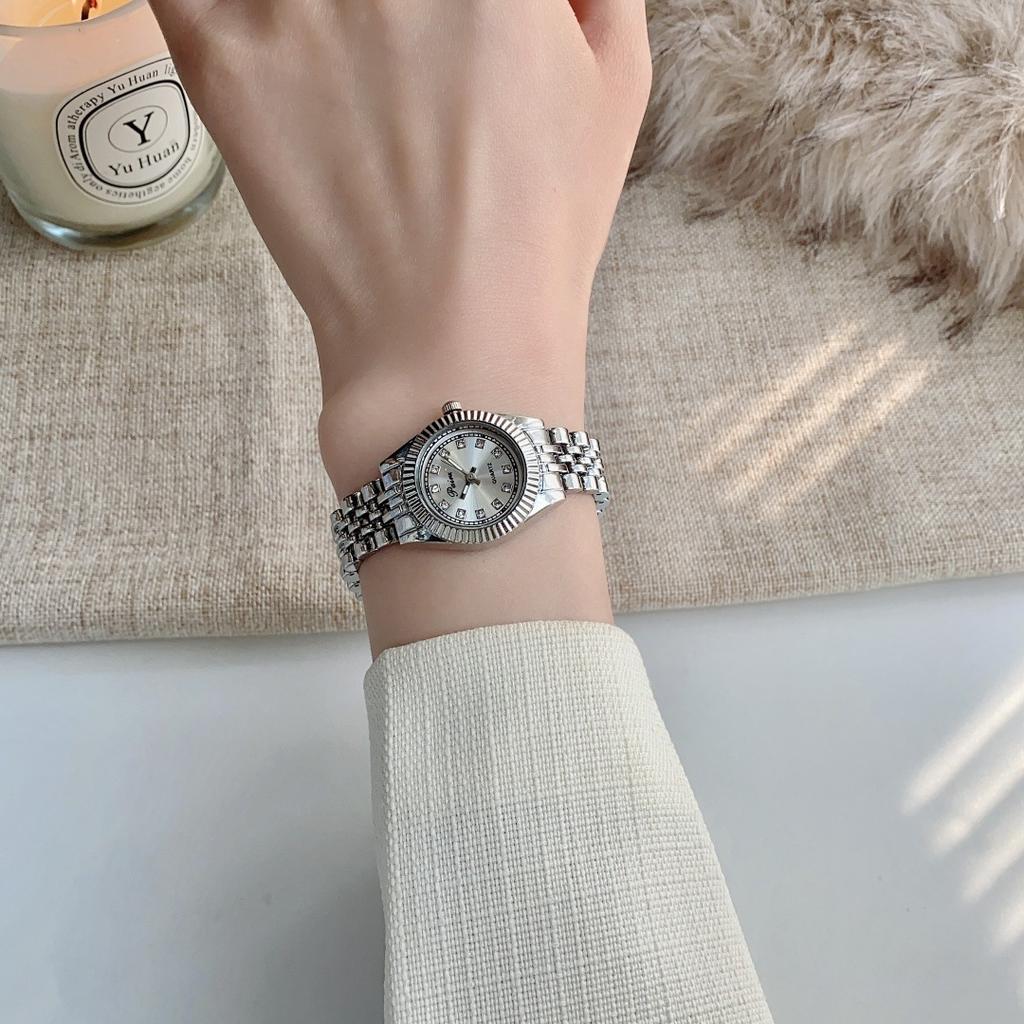 Retro Watch Women's Light Luxury Swiss Gold Bracelet Classic Log Small Gold Watch Watch