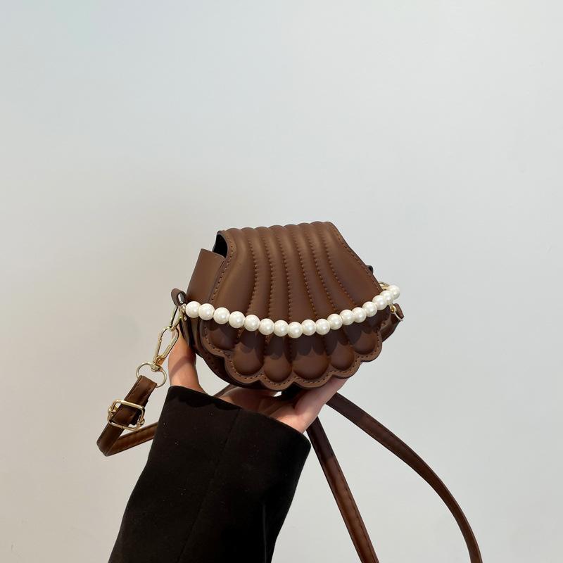 Beautiful Bag Women 2025 New Fashion Shoulder Bag Simple Messenger Bag Shell Bag
