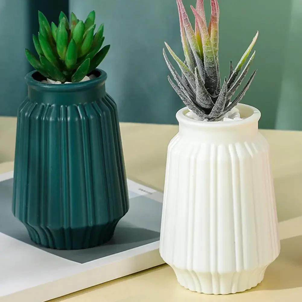 Hjem Dekorativ plast Blomstervase Flat Bottom Flower Arranger Vase Uknuselig Anti-deformert Plantebeholder med stor åpning