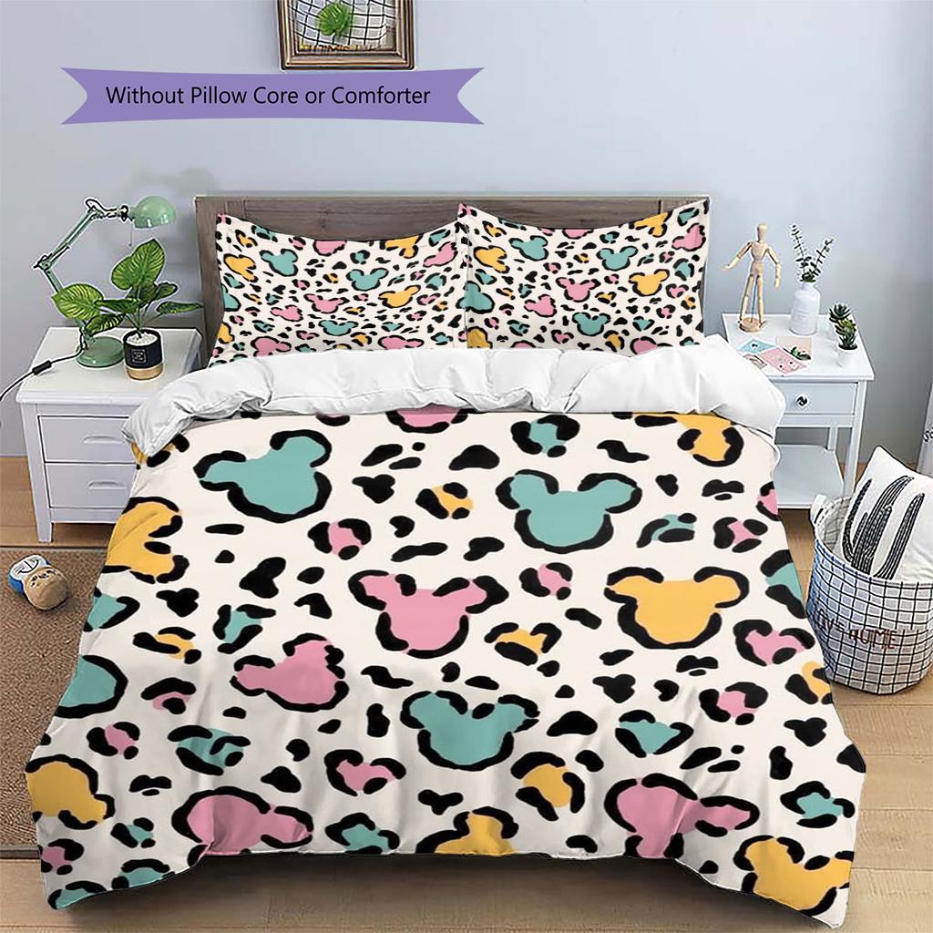 Sweet and Cool Leopard Print Minnie Mouse Themed Bedding Set, A Comfortable Choice for Decorating A Child's Bedroom.