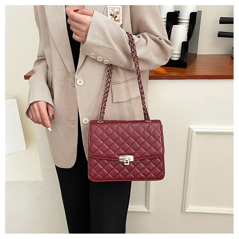 Bolso cruzado cuadrado con hebilla de bloqueo Lingge de color sólido para mujer, bolso de hombro inclinado de PU para ocio, correa de cadena, gran capacidad