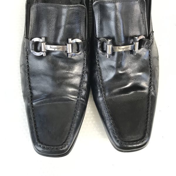 Salvatore Ferragamo Bitové mokasíny Černé 42 26.0-27.0(POUŽITÝ)