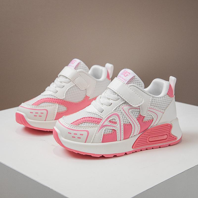 Jungen Sportschuhe und Kinderschuhe 2025 Sommer neue Mädchen atmungsaktive Mesh-Schuhe weichsohlige Laufschuhe rutschfest und vielseitig