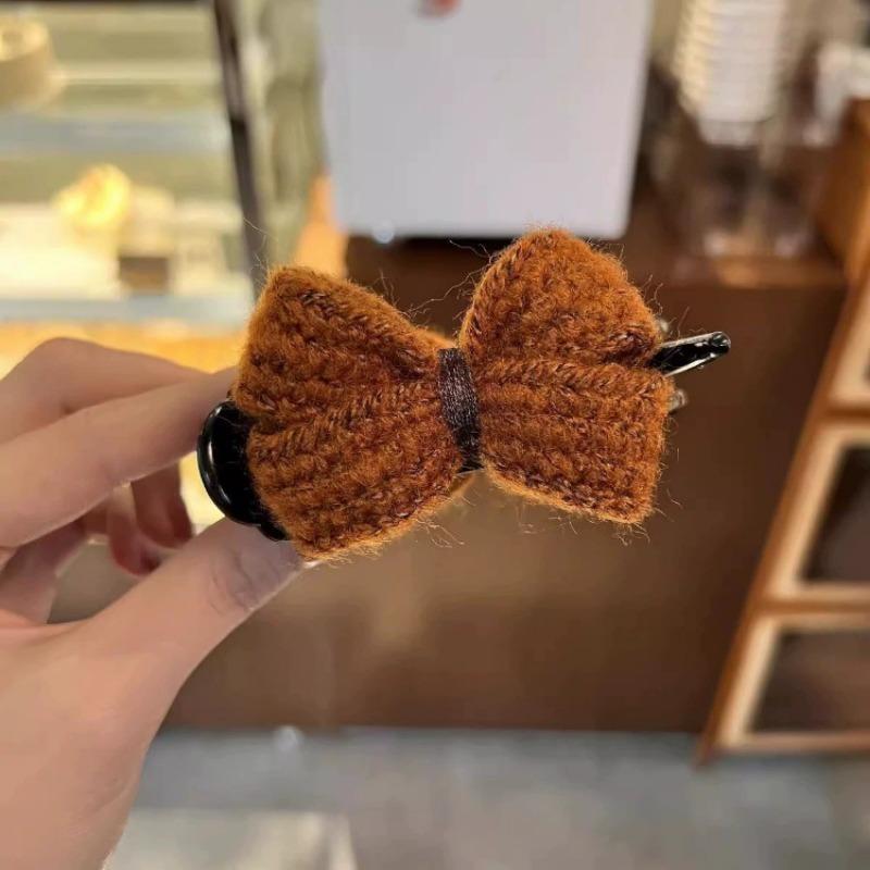 

New Knitted Hairpin Female Milk Curry Sweet Casual All-match Bow Hairpin Hair Pans Hair Ball Hair Accessories