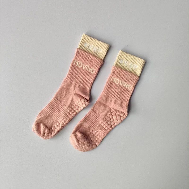 

Color Matching Professional Non Slip Knee Socks Summer Workout Yoga Socks Pink
