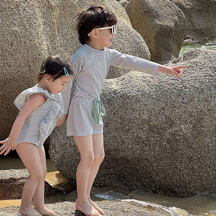 Kids' Sun-Protective Quick-Dry Striped Swimsuit Set - Long Sleeve for Boys & Girls
