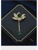 Elegant Lotus Crystal Brooch: Exquisite Chinese-Inspired Pin for Suits – High-End Creative Accessory Gift