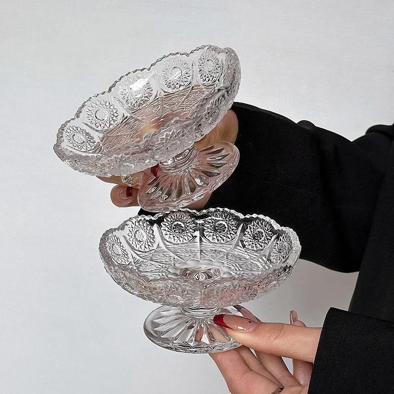 Small Embossed Glass Fruit Bowl Crystal Clear Pedestal Serving Dish for Dessert Snacks Elegant Storage Tray Compact Table Decor