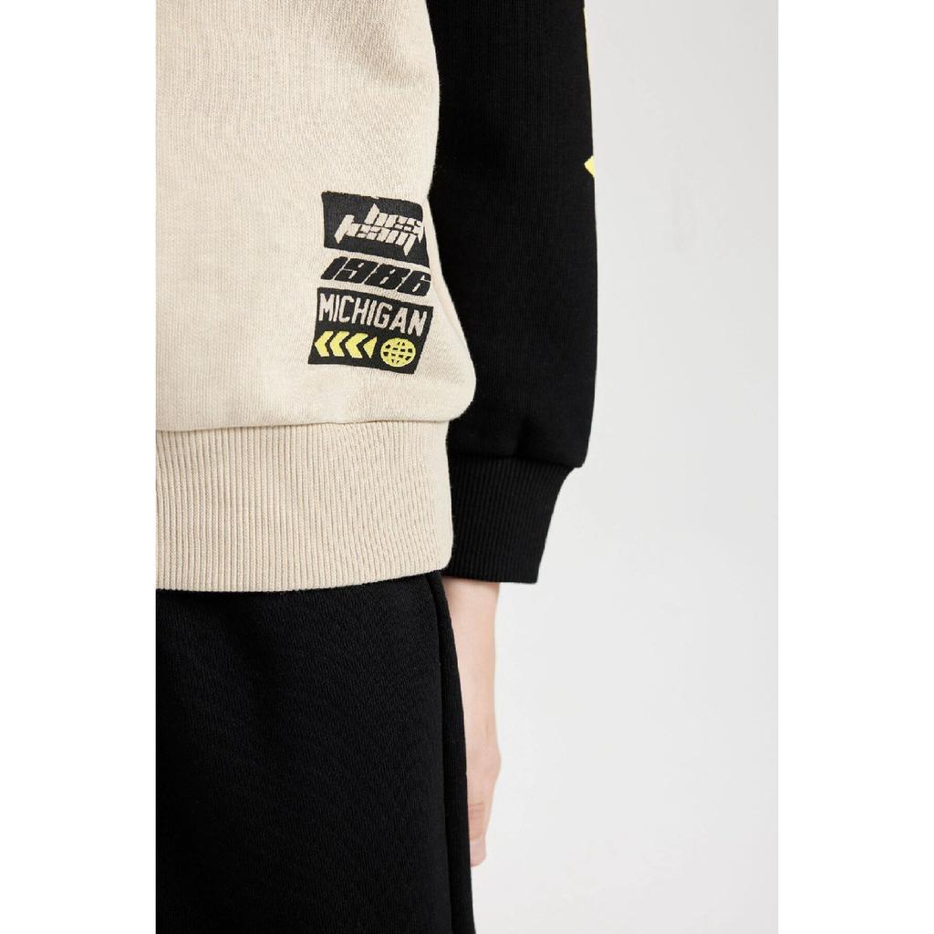 Boy 2 Piece Printed Sweatshirt Upper Waist Tire Jogger Tracksuit Six D2041a824auu