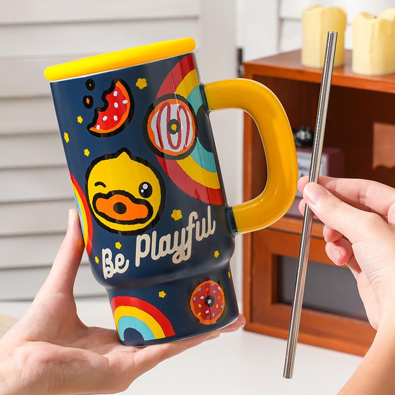 Keramický hrnek na vodu se slámkou Malá žlutá kachnička Domácnost Kolej Velkokapacitní Ledový magnát Kreativní suvenýrový hrnek s víčkem