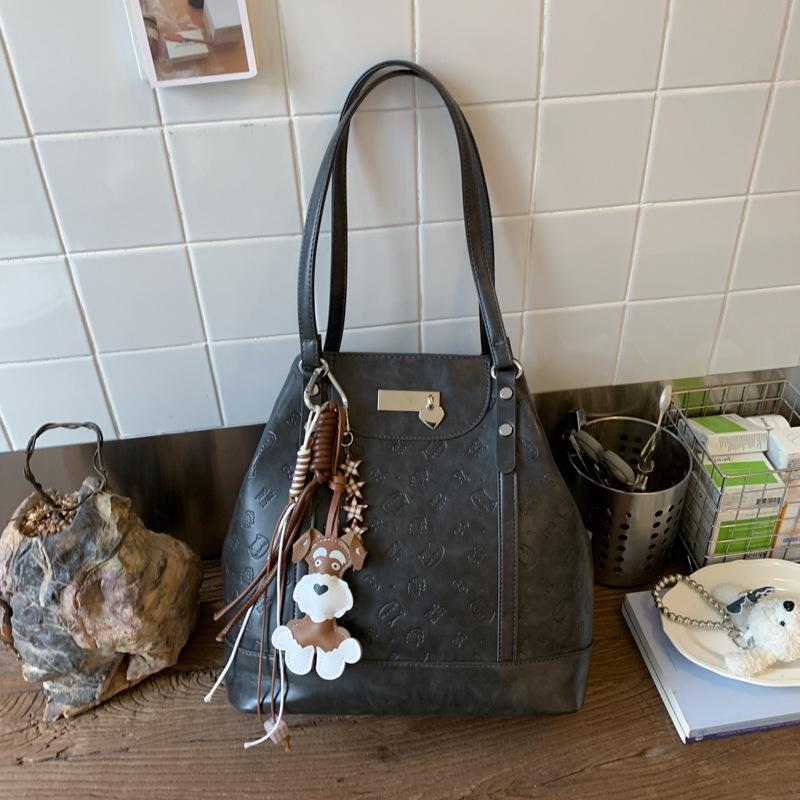 

Korean version retro cartoon kitten print shoulder bag female cute fashion versatile handbag large capacity tote bag separate bag чёрный