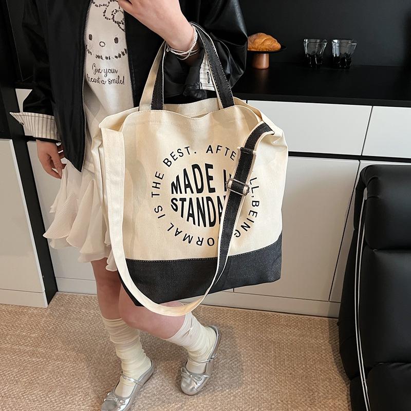 College-Stil Alphabet Canvas Tasche Damen neue trendige Mode Tragetasche lässige große Kapazität Umhängetasche