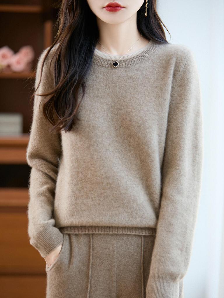 100% Pure Wool Lazy Style Loose Knit Cashmere Pullover Sweater, Round Neck, Autumn/Winter.