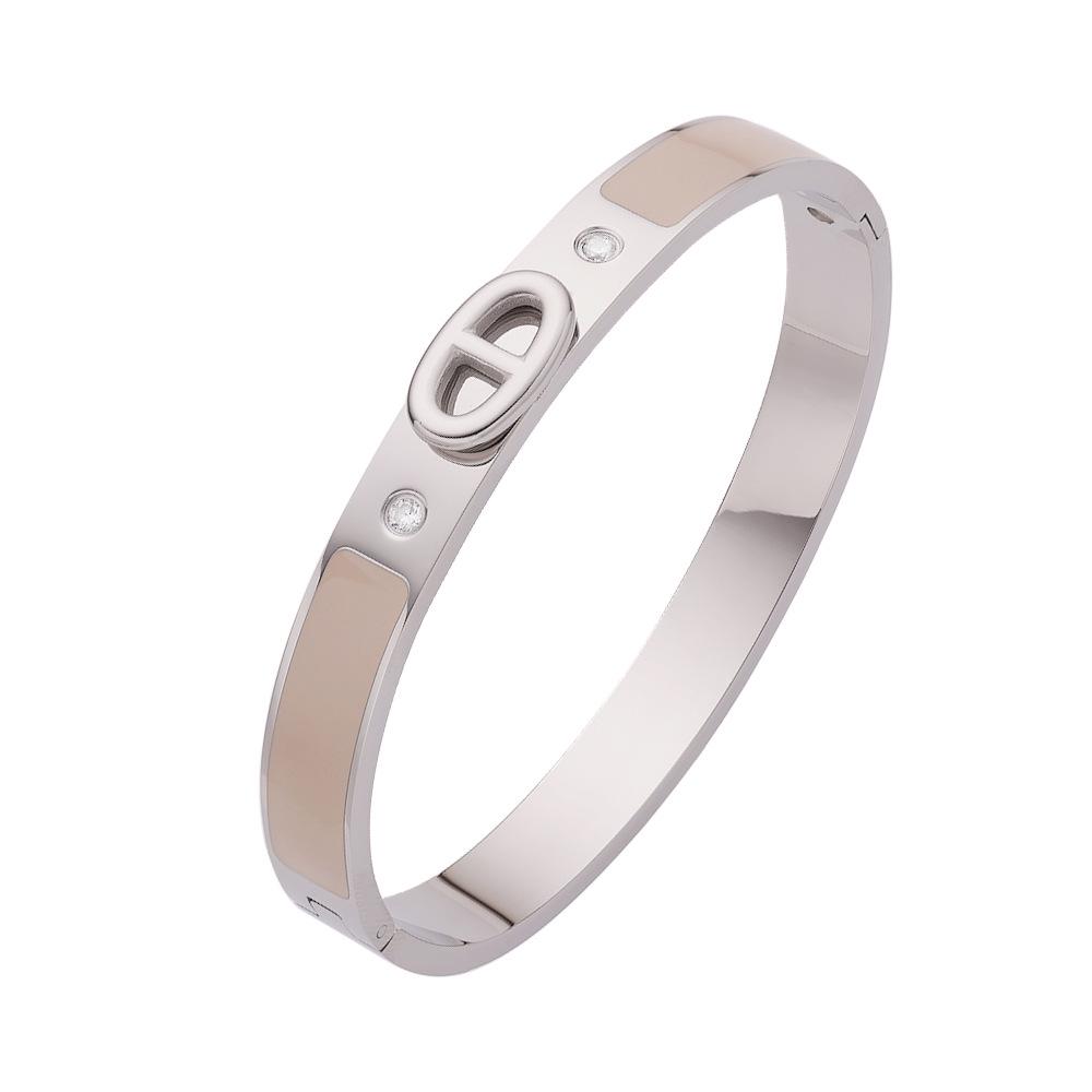 18K Gold-Plated Stainless Steel Pig Nose Bracelet with Zirconium Detailing