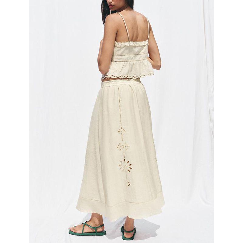 Cut Out Embroider Straight Collar Sling Short Tops 8741080 Cut Out Embroidered High Waist Midi Dress 8741081