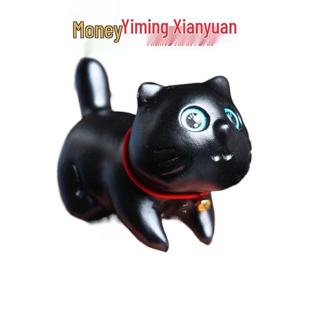Confident Cat Buxus Wood Carving: Cute Cartoon Kitten Ornament and Handcrafted Wood Hand Grip.