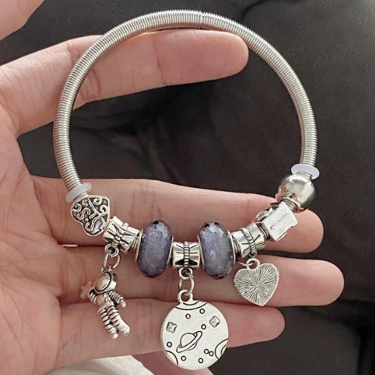 

Astronaut Space Tag Peach Heart Bracelet Simple And Elegant Fashion Accessories Jewelry
