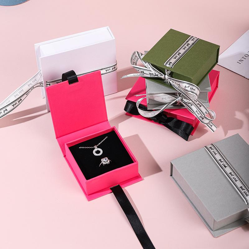 Magnetic Ribbon Flip Box for Jewelry - Necklace, Bracelet, Earrings Storage