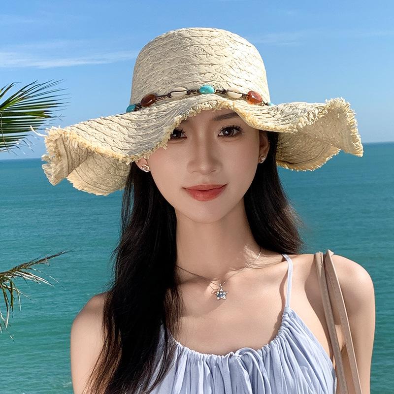 Wide-brimmed beaded sunshade straw hat for women, summer seaside vacation beach hat, fashionable face-shading French-style sun hat