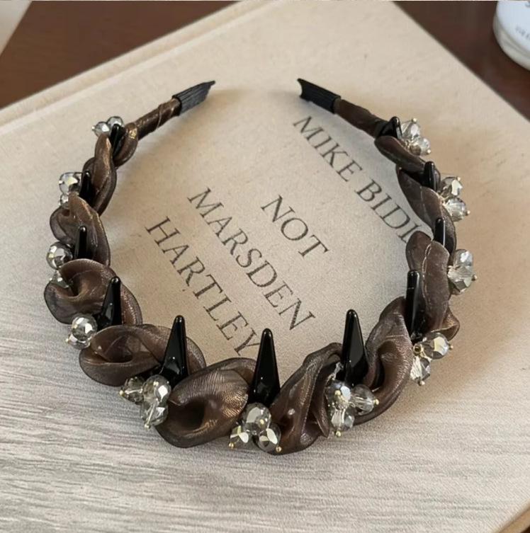 Trendy High-End Mesh Wave Headband for Women: Versatile Fashion Hair Accessory