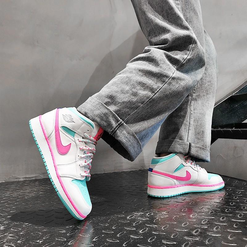 Jordan 1 Mid GS Digital Pink 555112-102