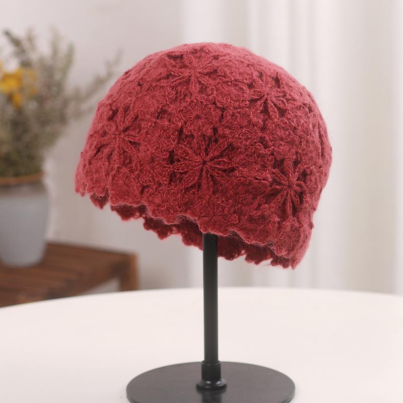 

Нишевая ретро литературная кружевная цветочная ажурная шляпа женская милая модная вязаная шерстяная шапка меховая шапка 55-60cm