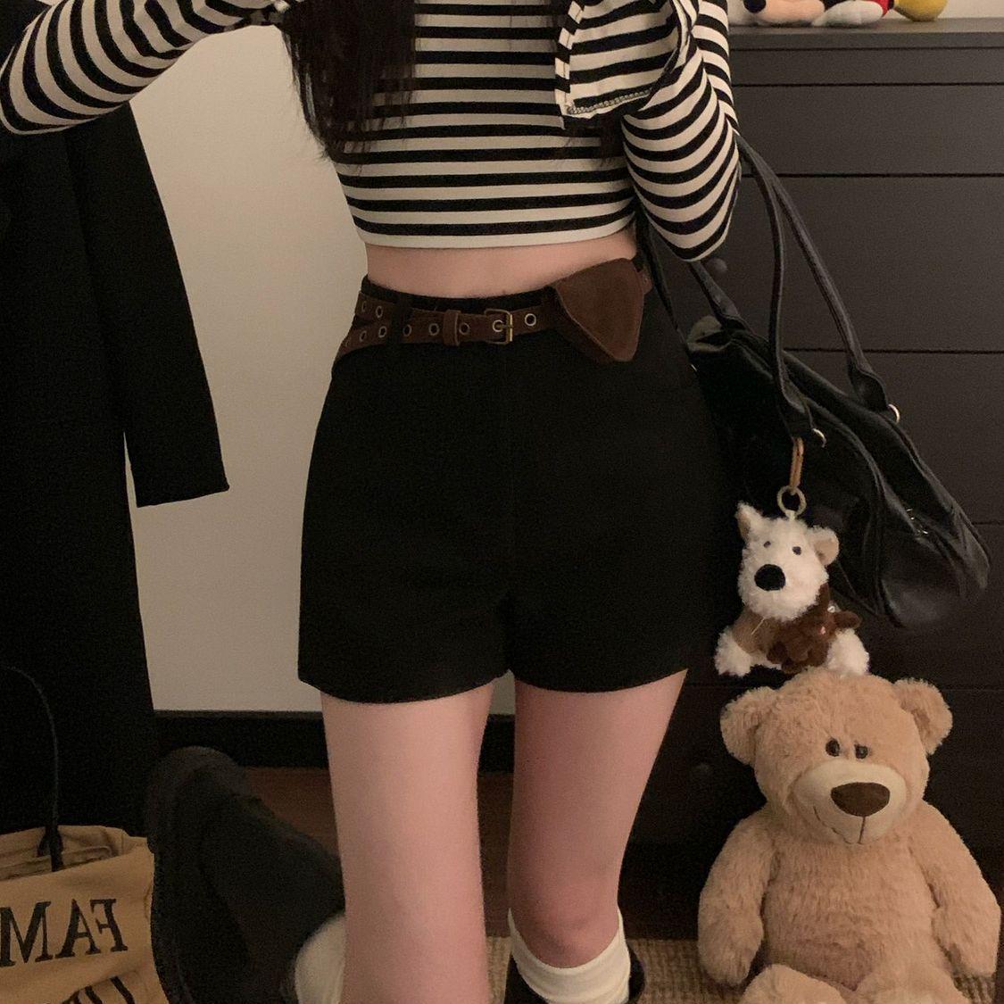 

Plus Size Korean Style Coffee Suede Plush Boot Shorts: Retro A-Line, Anti-Exposure, Hip-Hugging, Perfect for Spring & Autumn XL