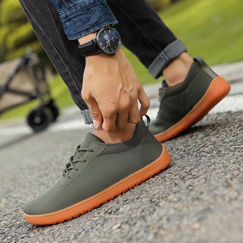 Wide Toe Casual Sports Shoes Breathable Mesh Gym Training Sneakers Light Elastic Fitness Flats Leisure Walking Shoes