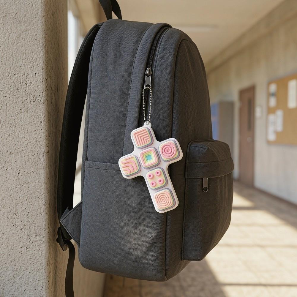 Cute 9 Keys Button Keycap Portable Push Button Clicker Keychain Decompression Keychain Pass The Time