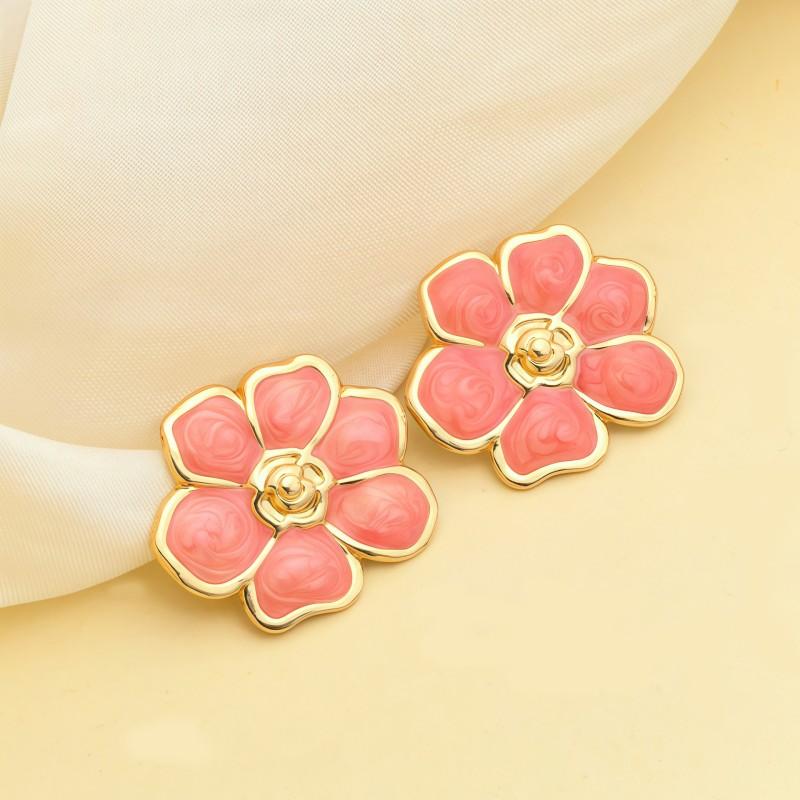 Vintage Exquisite Enamel Stainless Steel Flower Stud Earrings Women Simple Texture Temperament Drop Glaze Petal Earrings Jewelry