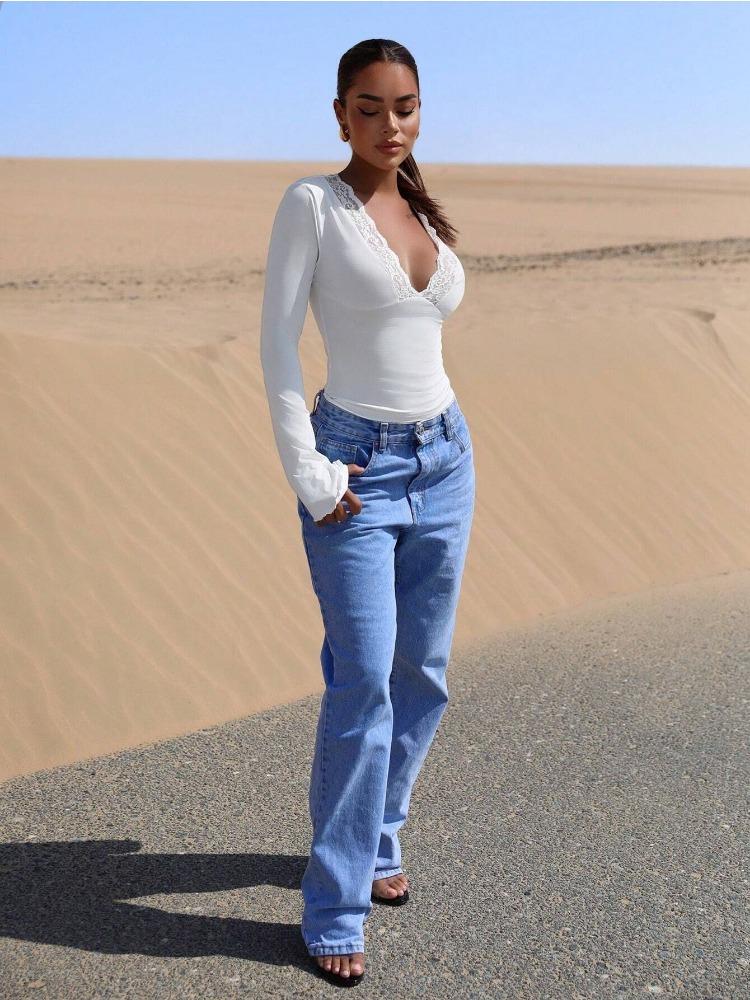 V-Neck Splicing Lace Floral Sexy Hotties Long Sleeve Slimming T-Shirt Versatile Closet Essential Fashion Items Shirt