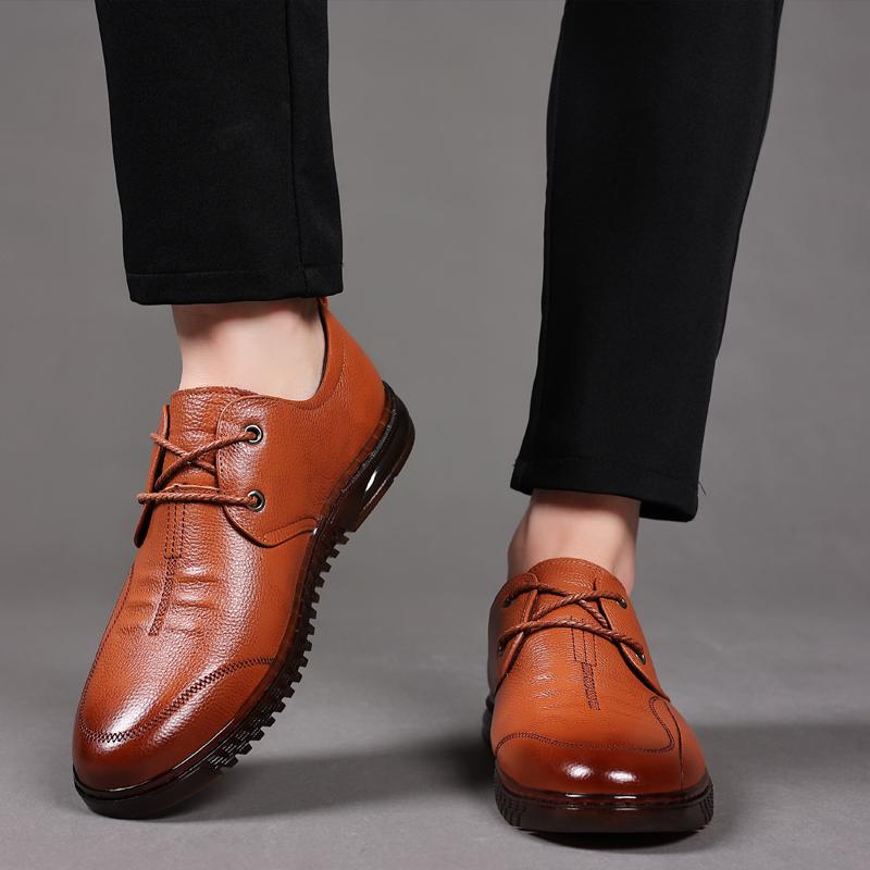 2025 Handcrafted Mens Oxford Shoes Genuine Calfskin Leather Brogue Dress Shoes Classic Business Formal Shoes Man four seasons